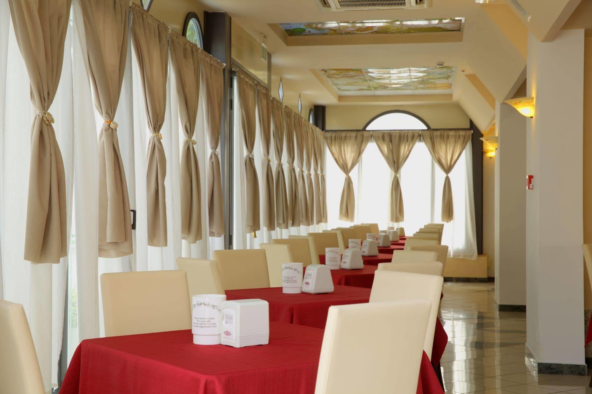 Hotel Stefan Room & Breakfast Gatteo a Mare Buitenkant foto