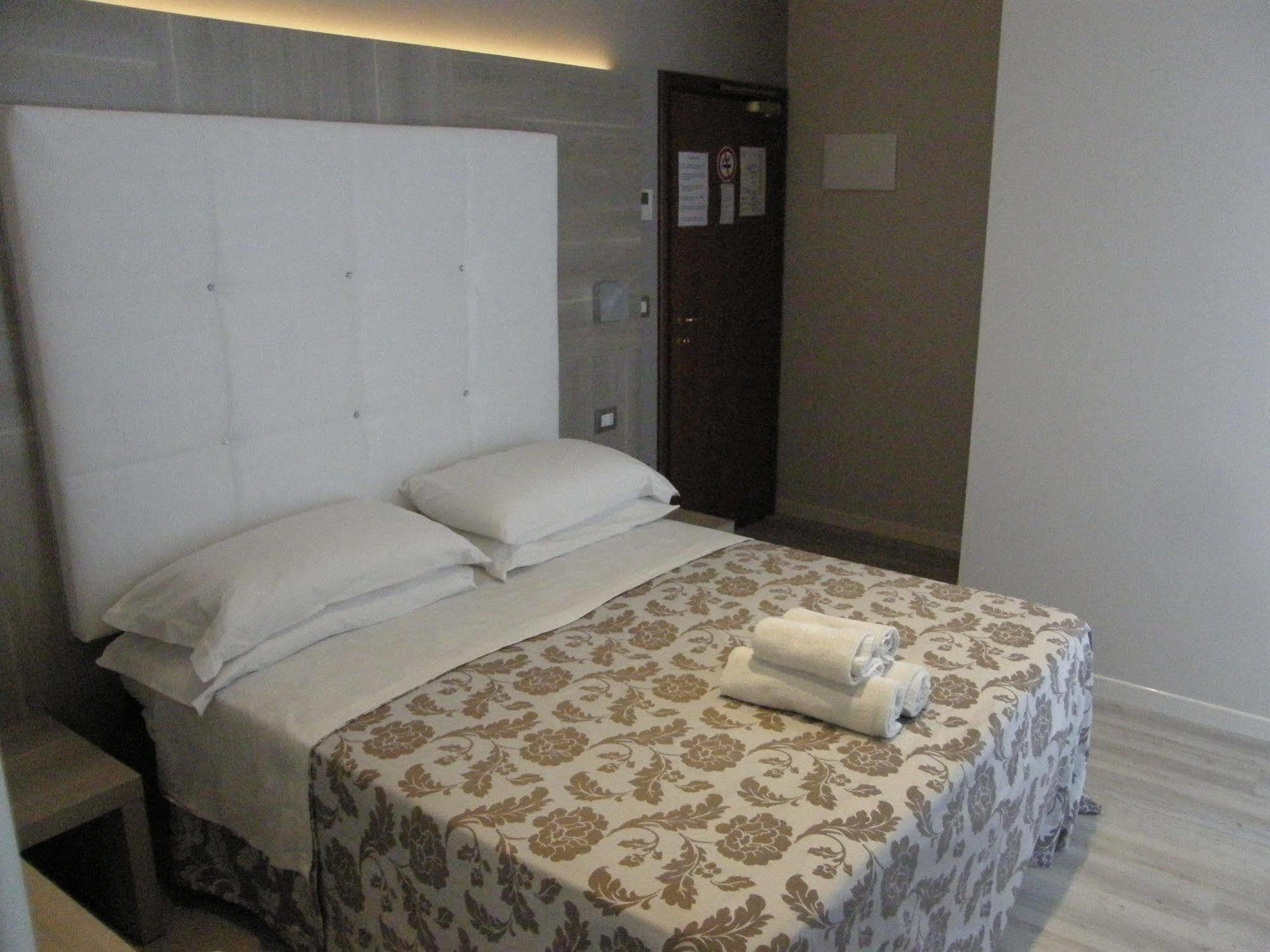 Hotel Stefan Room & Breakfast Gatteo a Mare Buitenkant foto