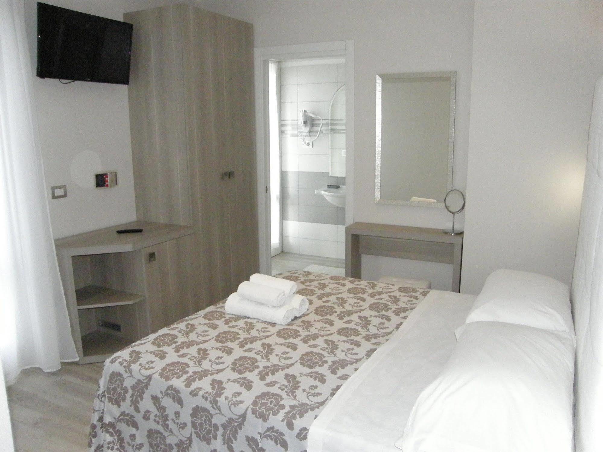Hotel Stefan Room & Breakfast Gatteo a Mare Buitenkant foto